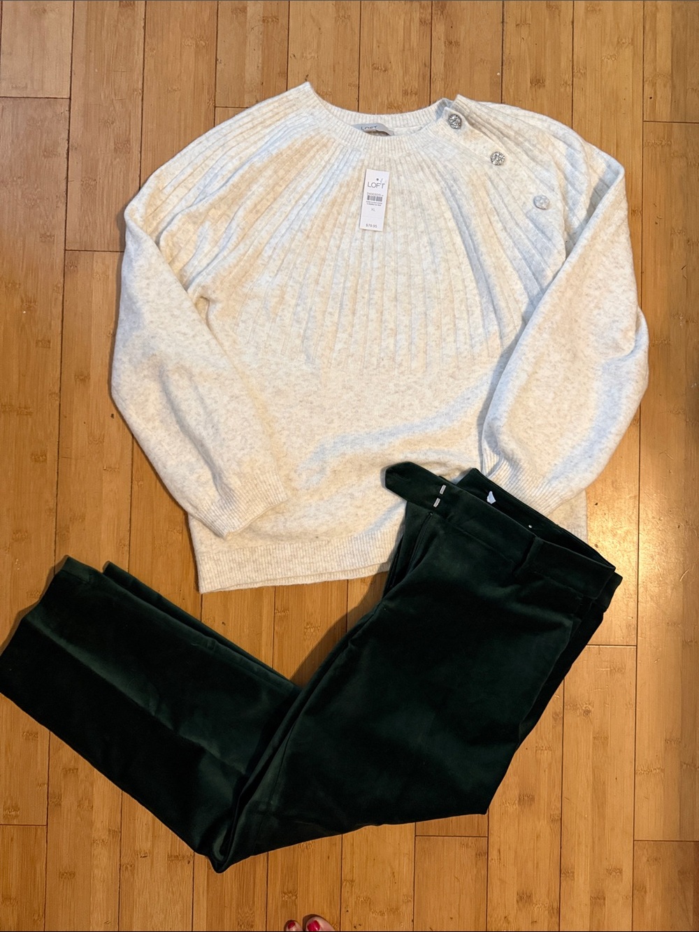 LOFT New XL Cream Sweater and Sz 14 Riviera Slim Green Velvet Pants